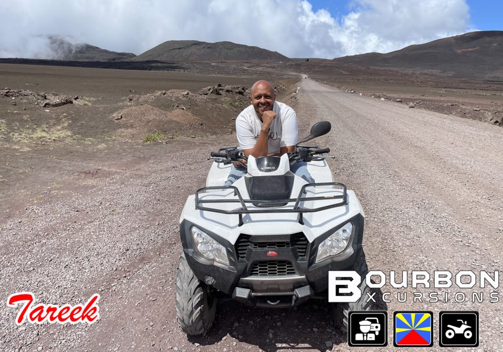 L'humoriste Tareek fait du Quad chez Bourbon Excursions